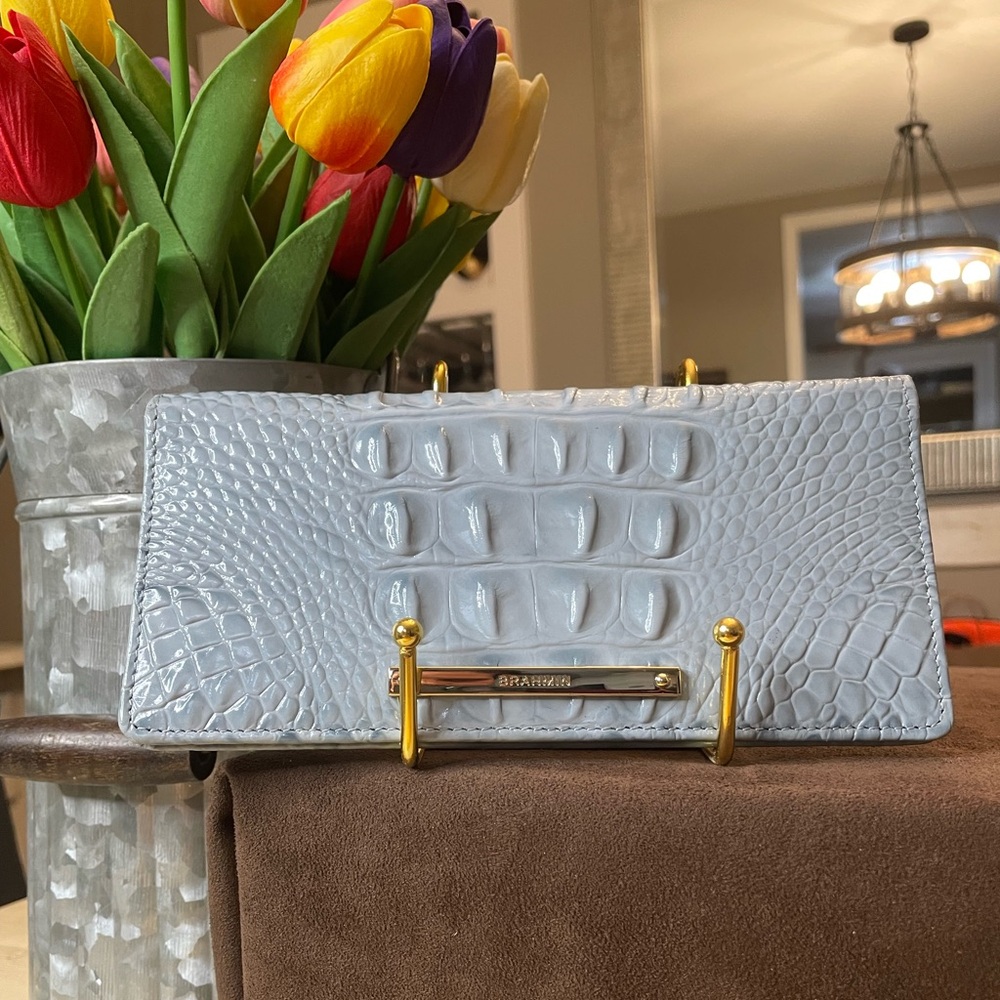 *Like New with COA* Brahmin Light Blue Melbourne Crocodile Embossed Wallet